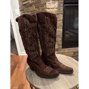 Brown Splash Clioth Cowboy Boots Size 6